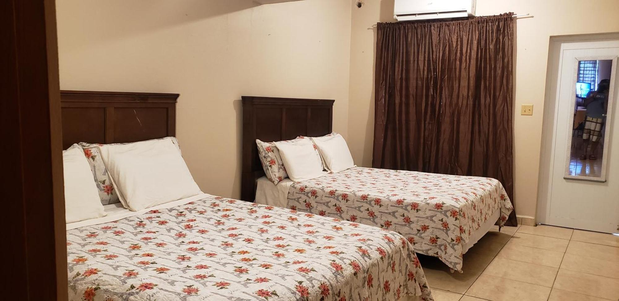Discovery Beach Apartments أغوادا الغرفة الصورة